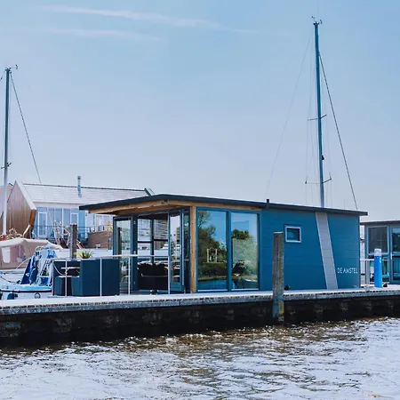 Modern Houseboat With Air Conditioning Located In Marina Botel Uitgeest
