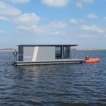 Botel Modern Houseboat With Air Conditioning Located In Marina 3*
