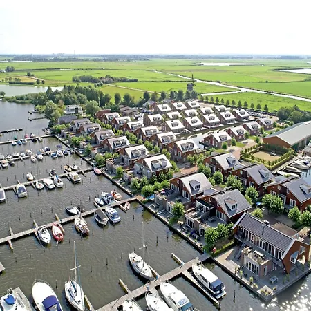 Modern Houseboat With Air Conditioning Located In Marina Uitgeest