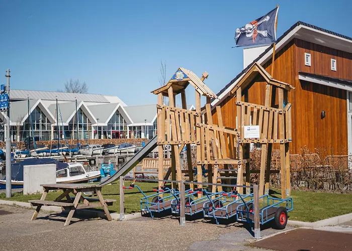 Harbour At Uitgeestermeer View 3*