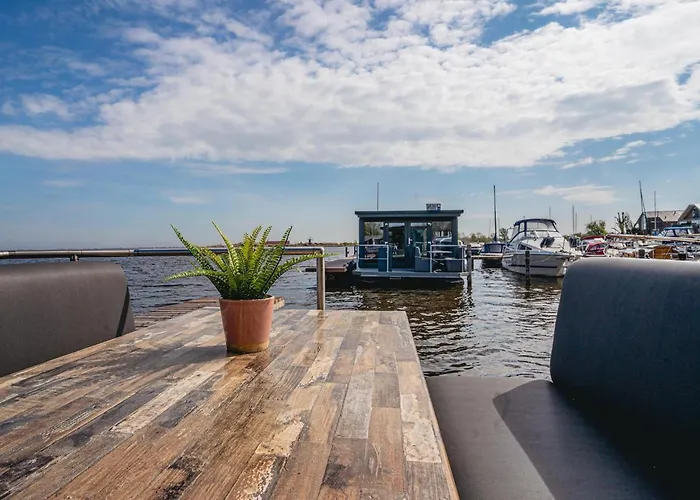 Harbour At Uitgeestermeer View ספינת מלון 3*