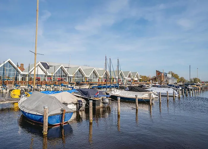 ספינת מלון Harbour At Uitgeestermeer View 3*